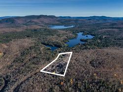 Ch. Nadeau Val-Des-Lacs, QC J0T 2P0