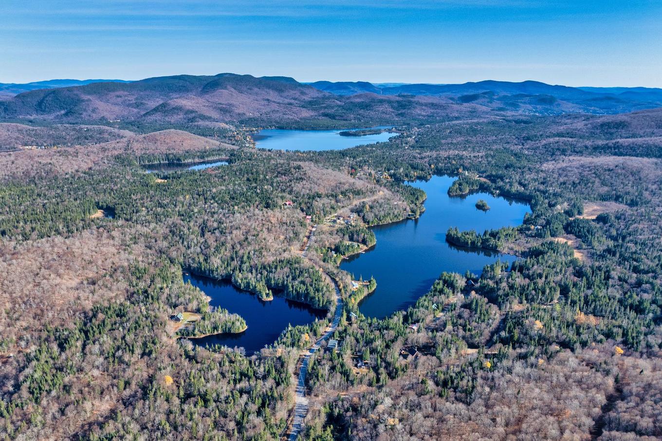 Vue d'ensemble - Ch. Nadeau, Val-Des-Lacs, QC