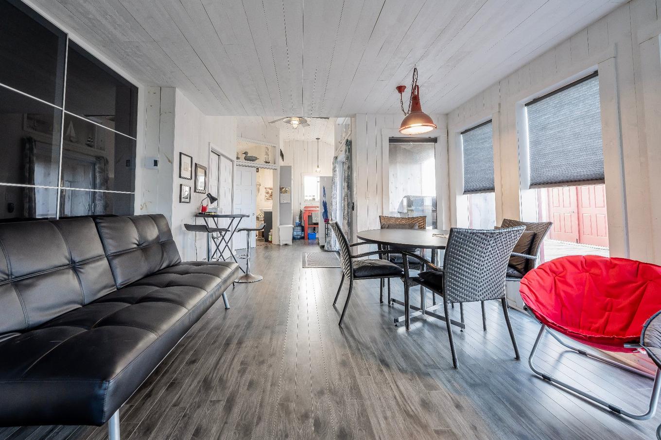 Dining room - 2548 Route 199, Les Îles-De-La-Madeleine, QC - Indoor