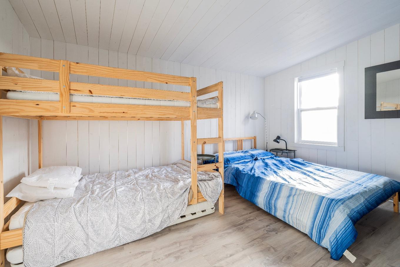 Bedroom - 2548 Route 199, Les Îles-De-La-Madeleine, QC - Indoor Photo Showing Bedroom