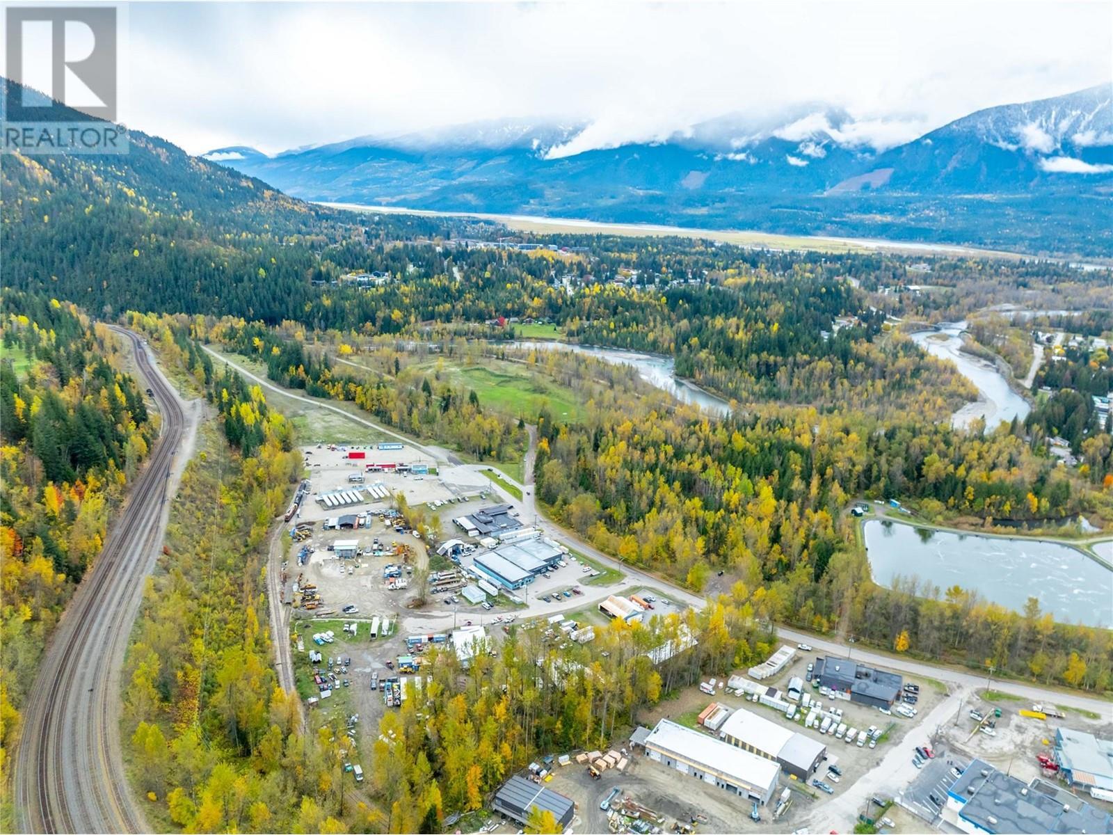 96 Macpherson Street, Revelstoke, BC