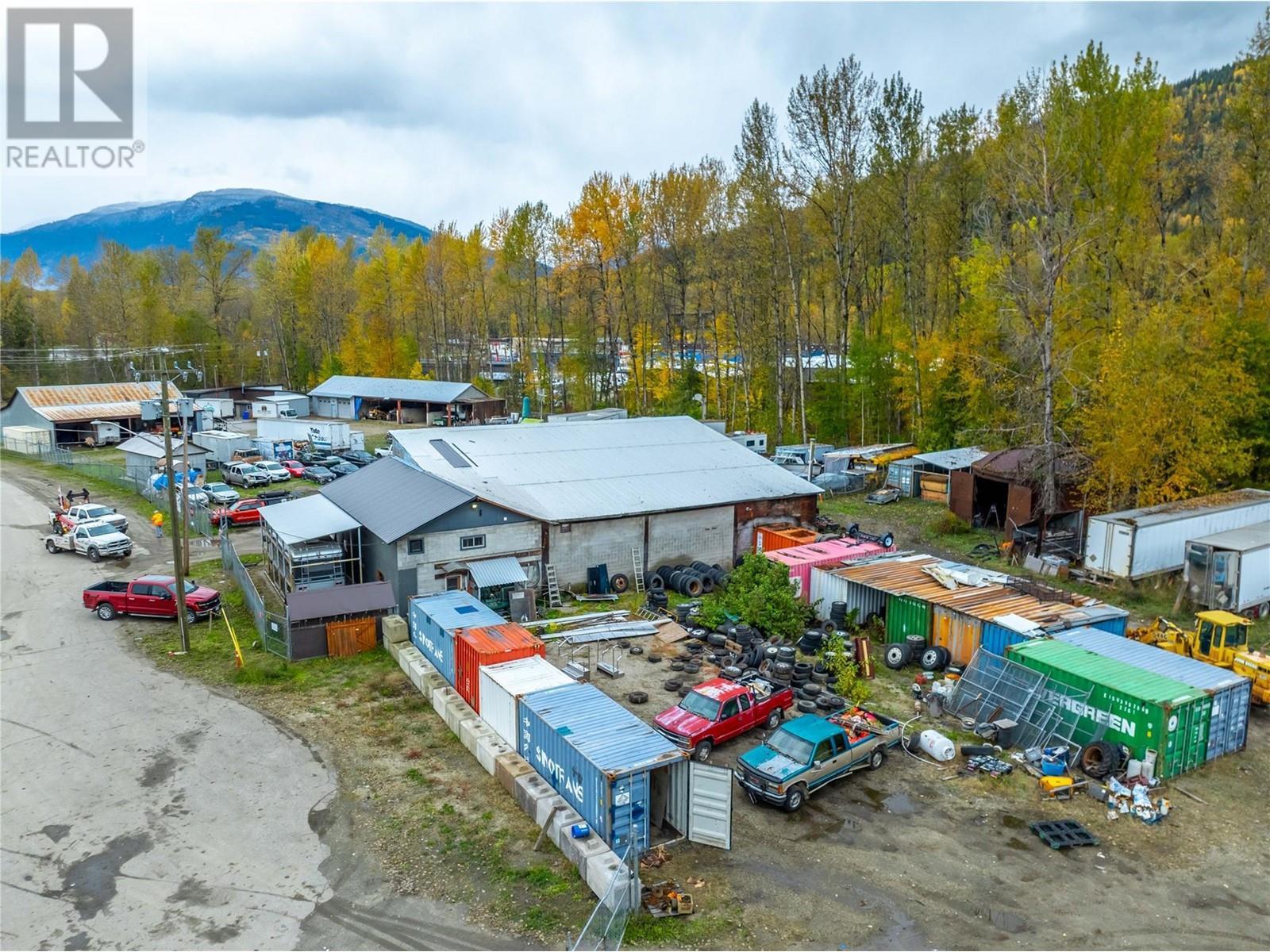 96 Macpherson Street, Revelstoke, BC