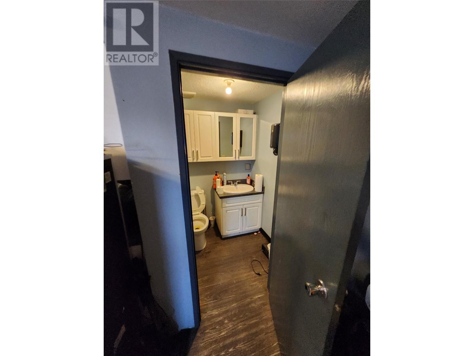 96 Macpherson Street, Revelstoke, BC