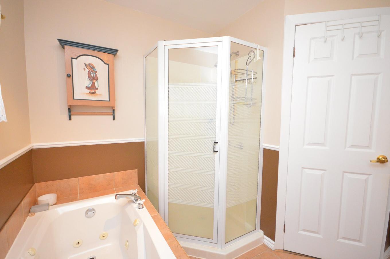 Bathroom - 9990 Ch. Du Lac-Labelle, Labelle, QC - Indoor Photo Showing Bathroom