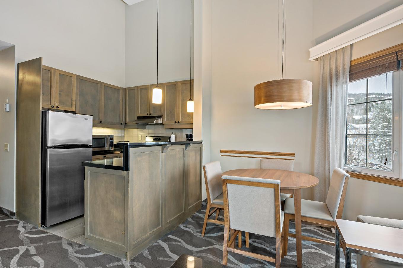 Kitchen - 341-170 Ch. Du Curé-Deslauriers, Mont-Tremblant, QC - Indoor Photo Showing Kitchen