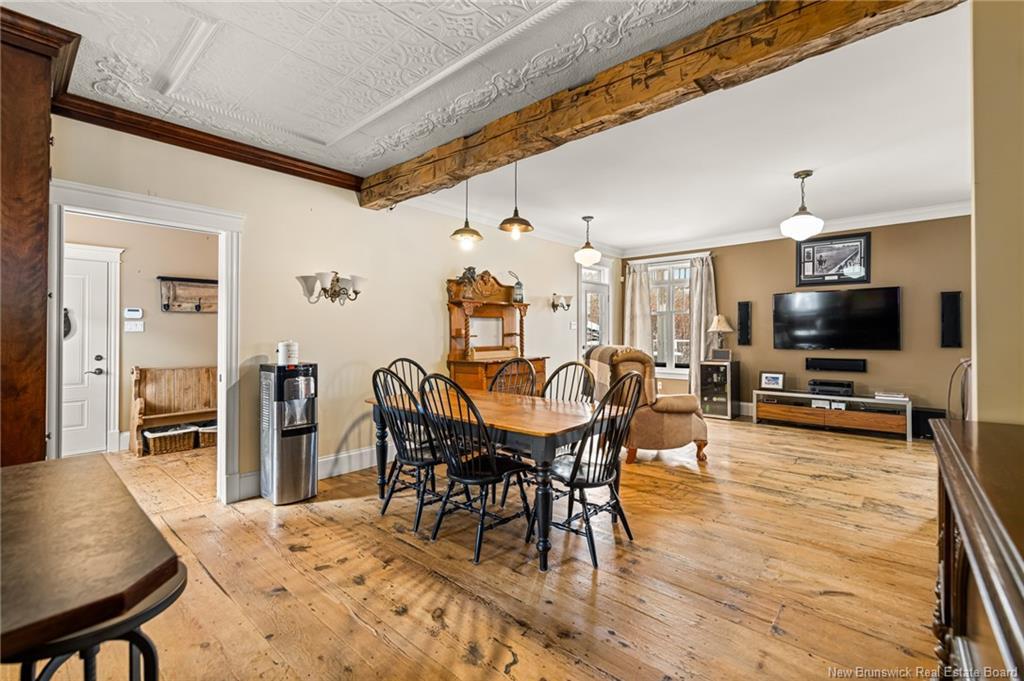 129 Ammon Rd, Ammon, NB - Indoor