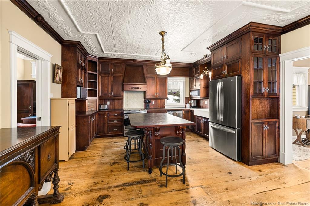129 Ammon Rd, Ammon, NB - Indoor