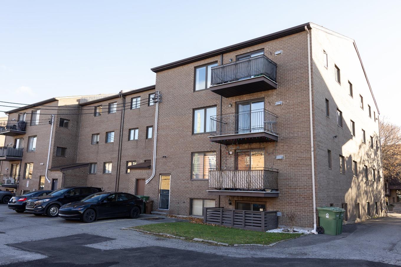 Face arrière - 4-1319 Rue Joseph-Janot, Montréal (Rivière-Des-Prairies/Pointe-Aux-Trembles), QC - Outdoor