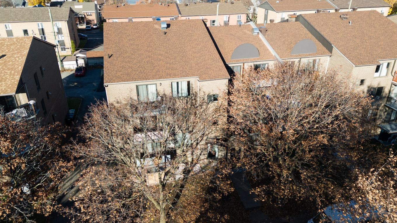 Photo aérienne - 4-1319 Rue Joseph-Janot, Montréal (Rivière-Des-Prairies/Pointe-Aux-Trembles), QC - Outdoor