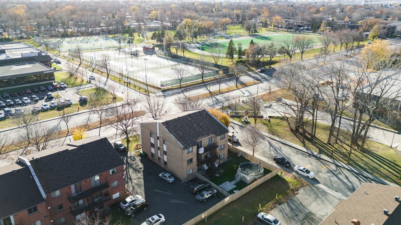 Photo aérienne - 4-1319 Rue Joseph-Janot, Montréal (Rivière-Des-Prairies/Pointe-Aux-Trembles), QC - Outdoor With View