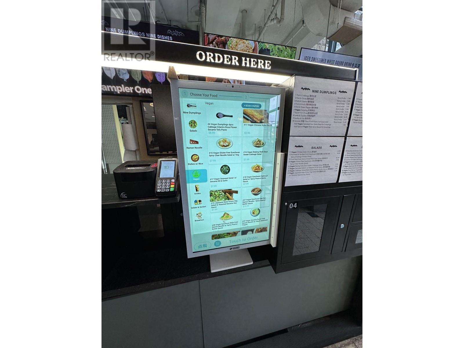 8 555 W 12Th Avenue, Vancouver, BC