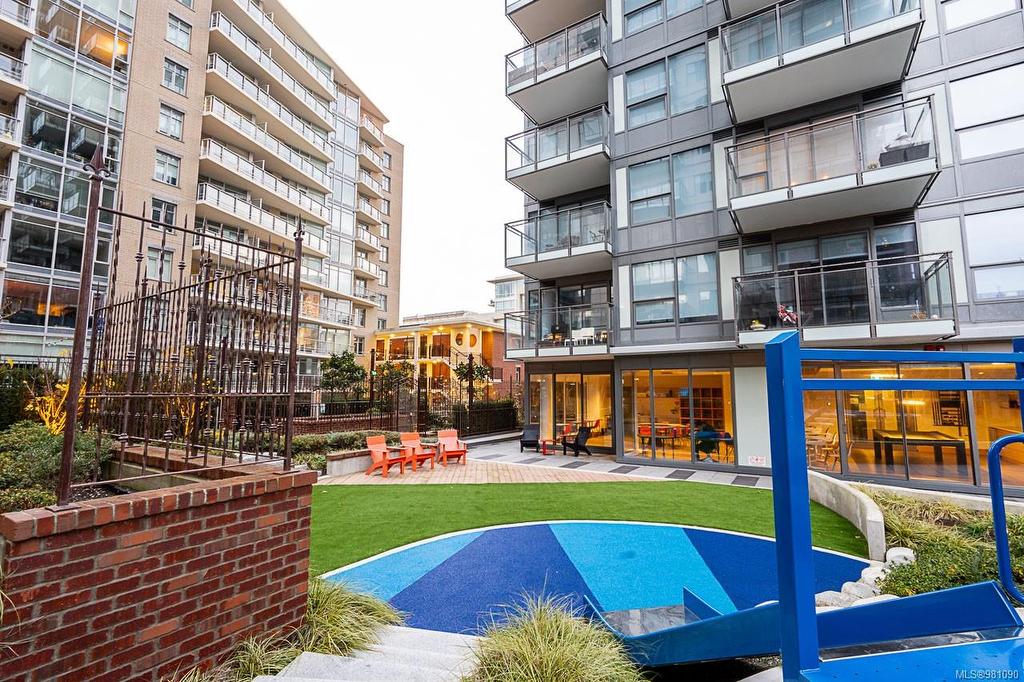 2303-777 Herald St, Victoria, BC - Outdoor With Balcony