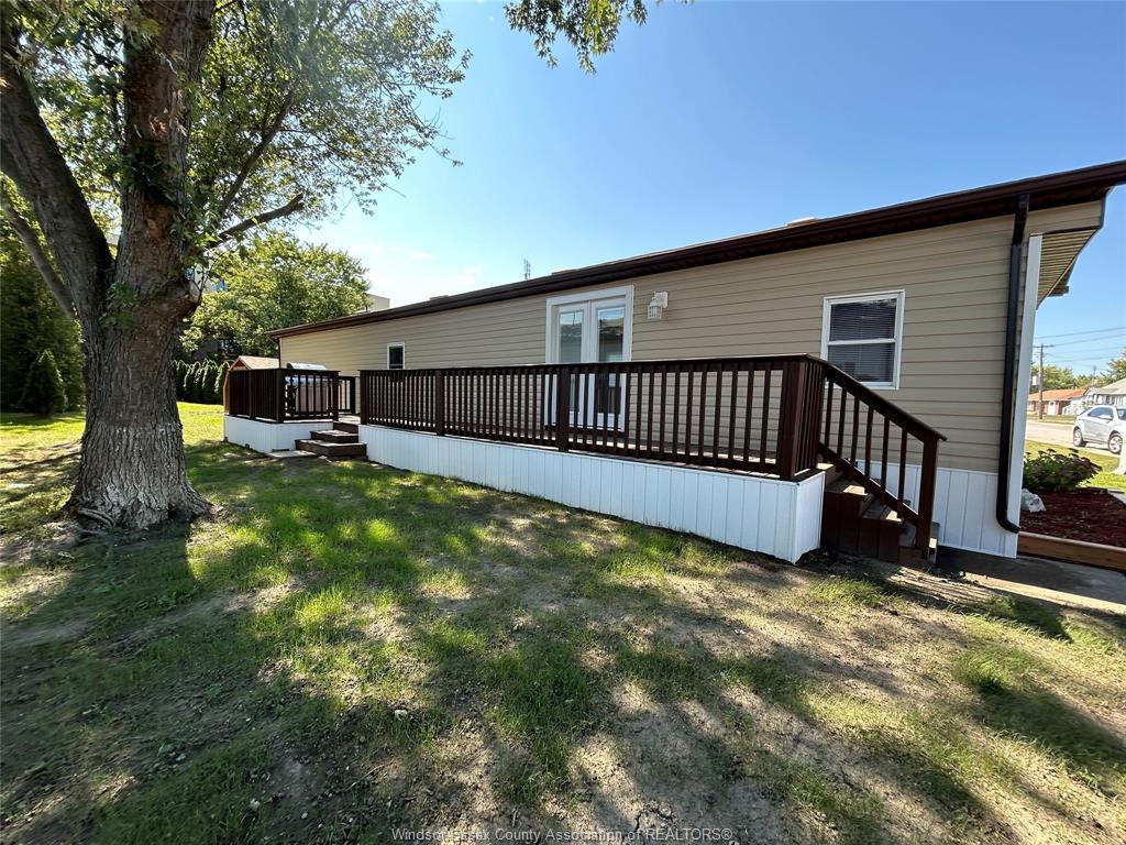1 Parkside Drive, Mcgregor, ON