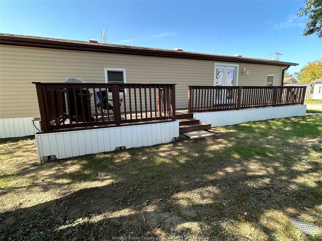 1 Parkside Drive, Mcgregor, ON