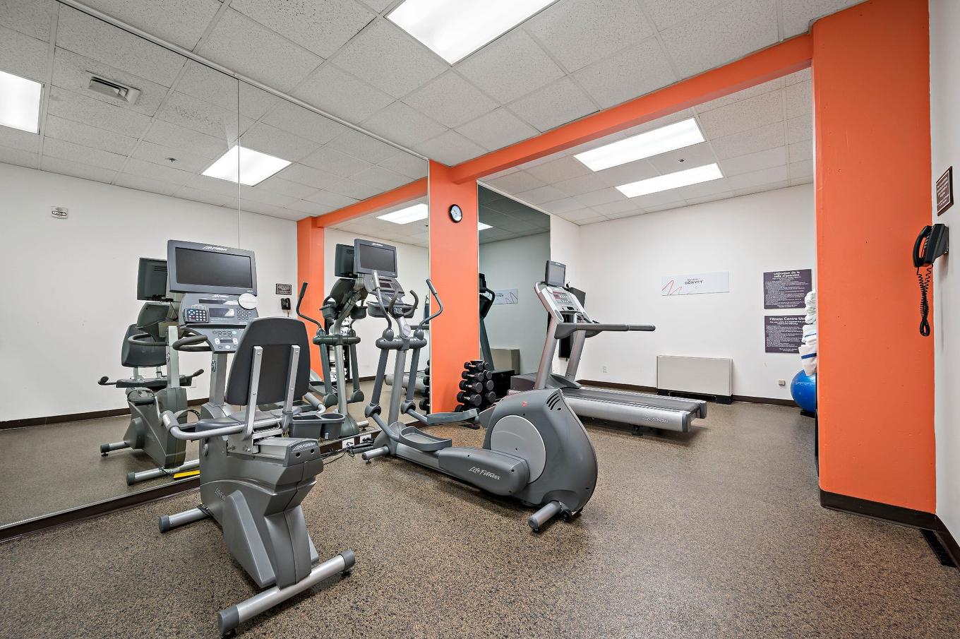 Salle d'exercice - 331-170 Ch. Du Curé-Deslauriers, Mont-Tremblant, QC - Indoor Photo Showing Gym Room