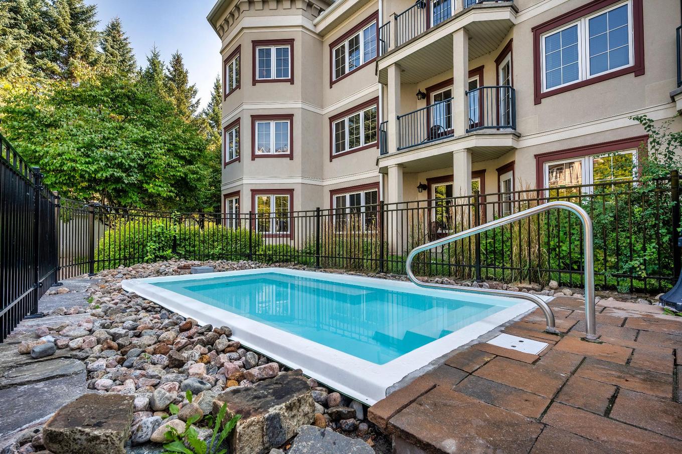 Spa - 331-170 Ch. Du Curé-Deslauriers, Mont-Tremblant, QC - Outdoor With In Ground Pool