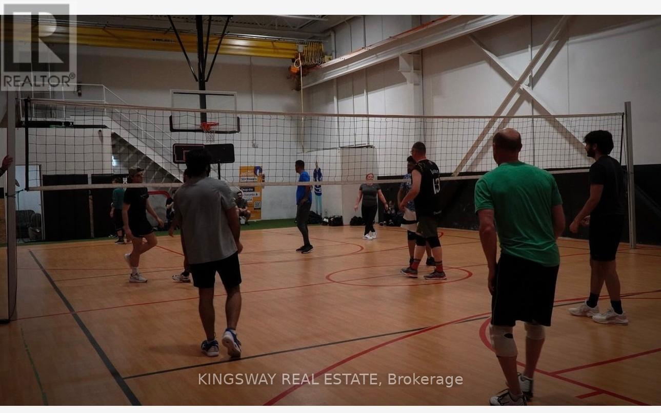 7115 Edwards Boulevard, Mississauga, ON