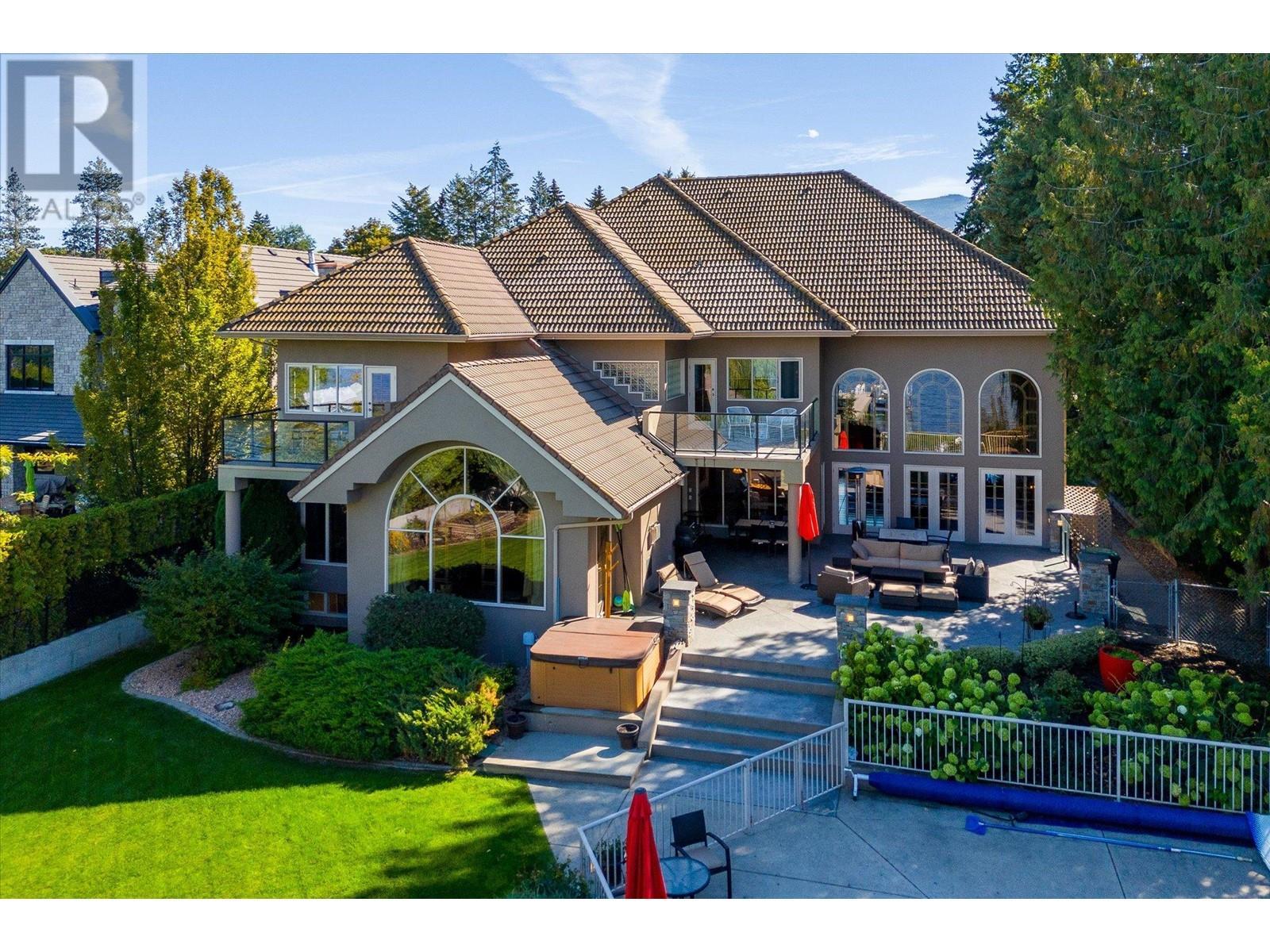 4382 Hobson Road, Kelowna, BC - Outdoor