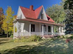 87 Boul. Gérard-D.-Levesque O. Paspébiac, QC G0C 2K0