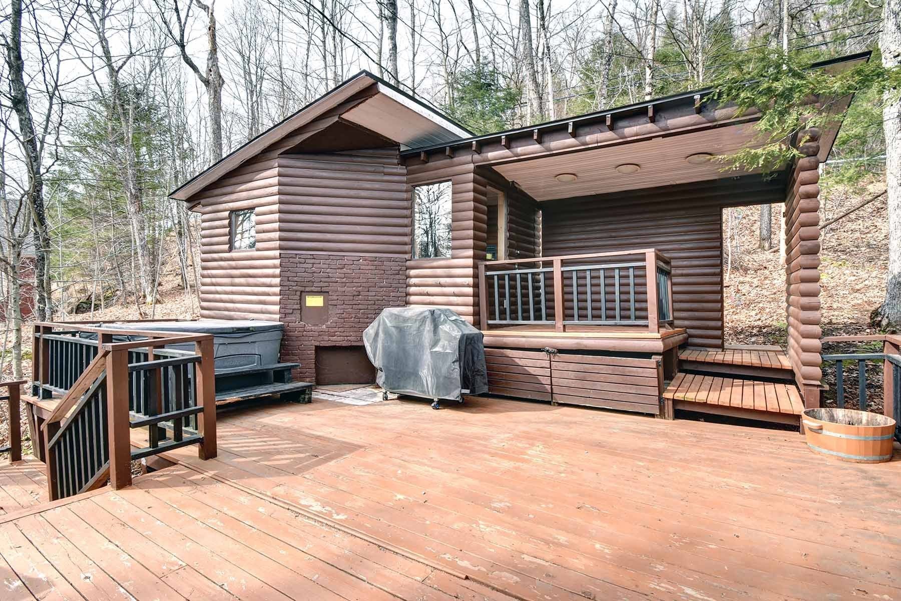 Extérieur - 133 Rue St-Jean, Mont-Tremblant, QC - Outdoor With Deck Patio Veranda With Exterior