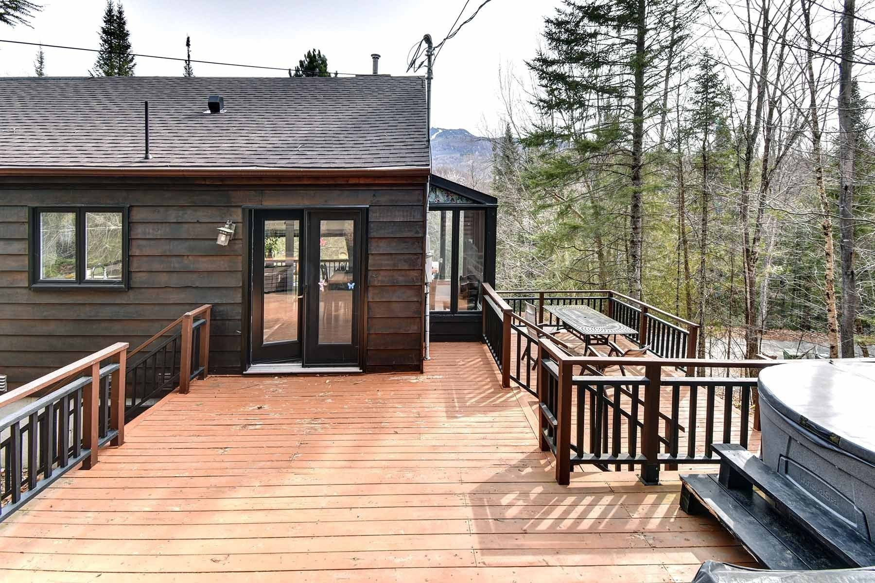 Face arrière - 133 Rue St-Jean, Mont-Tremblant, QC - Outdoor With Exterior