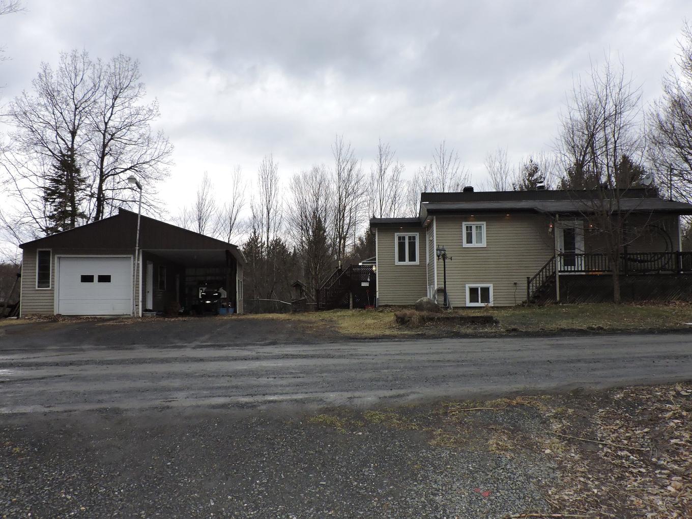 Façade - 205 36E Avenue N., Saint-Georges, QC - Outdoor