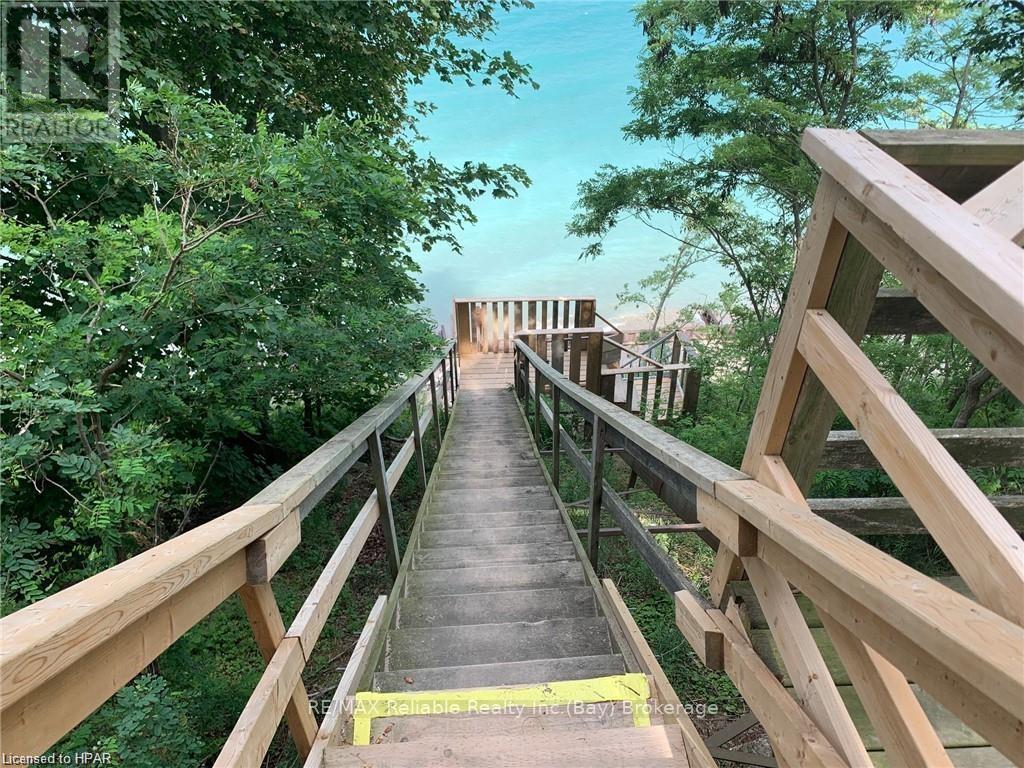 72197 Bluewater, Bluewater (Hay), ON