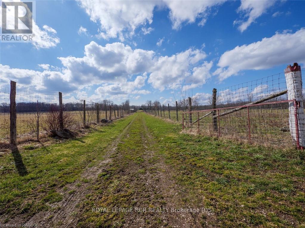 258934 Gordon Sutherland Parkway, Georgian Bluffs, ON