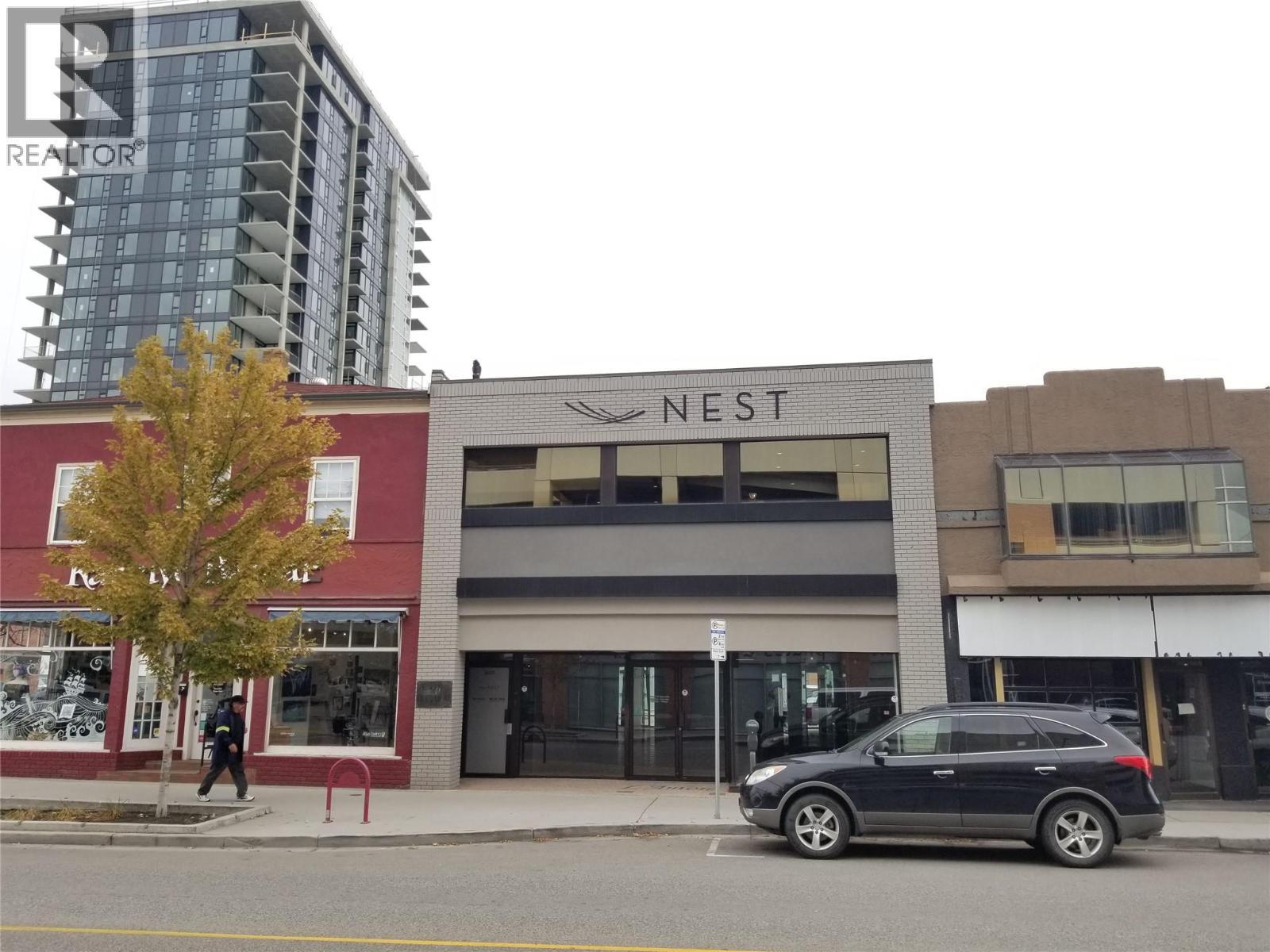 1607 Pandosy Street, Kelowna, BC