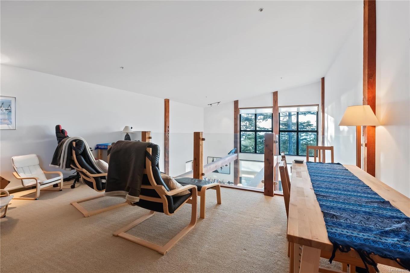 212-515 Marine Dr, Ucluelet, BC - Indoor