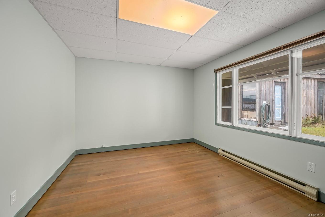 5642 Island Hwy South, Union Bay, BC