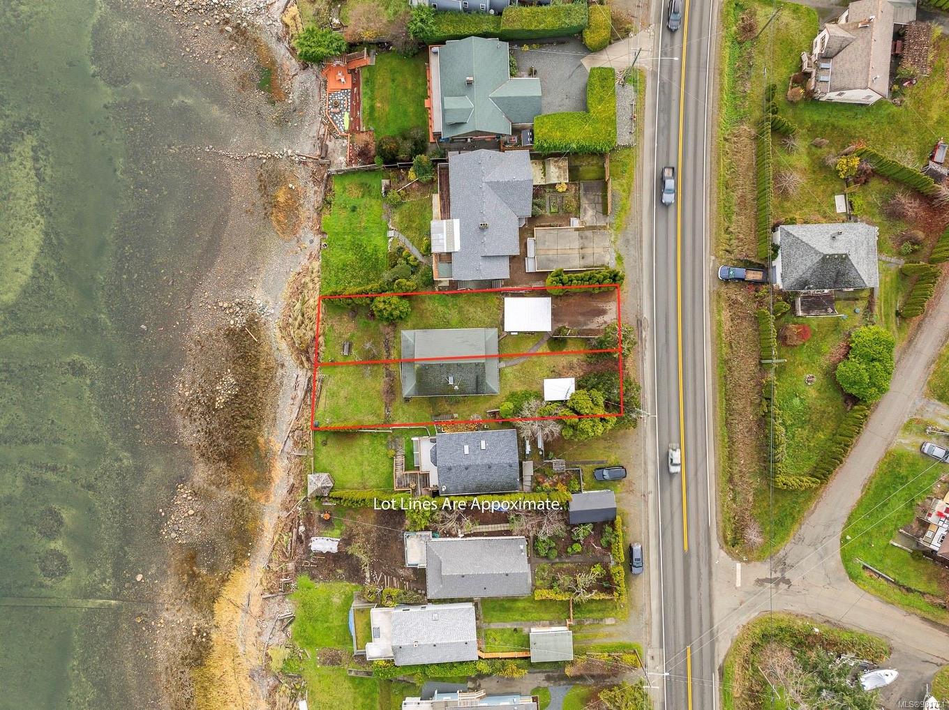 5642 Island Hwy South, Union Bay, BC