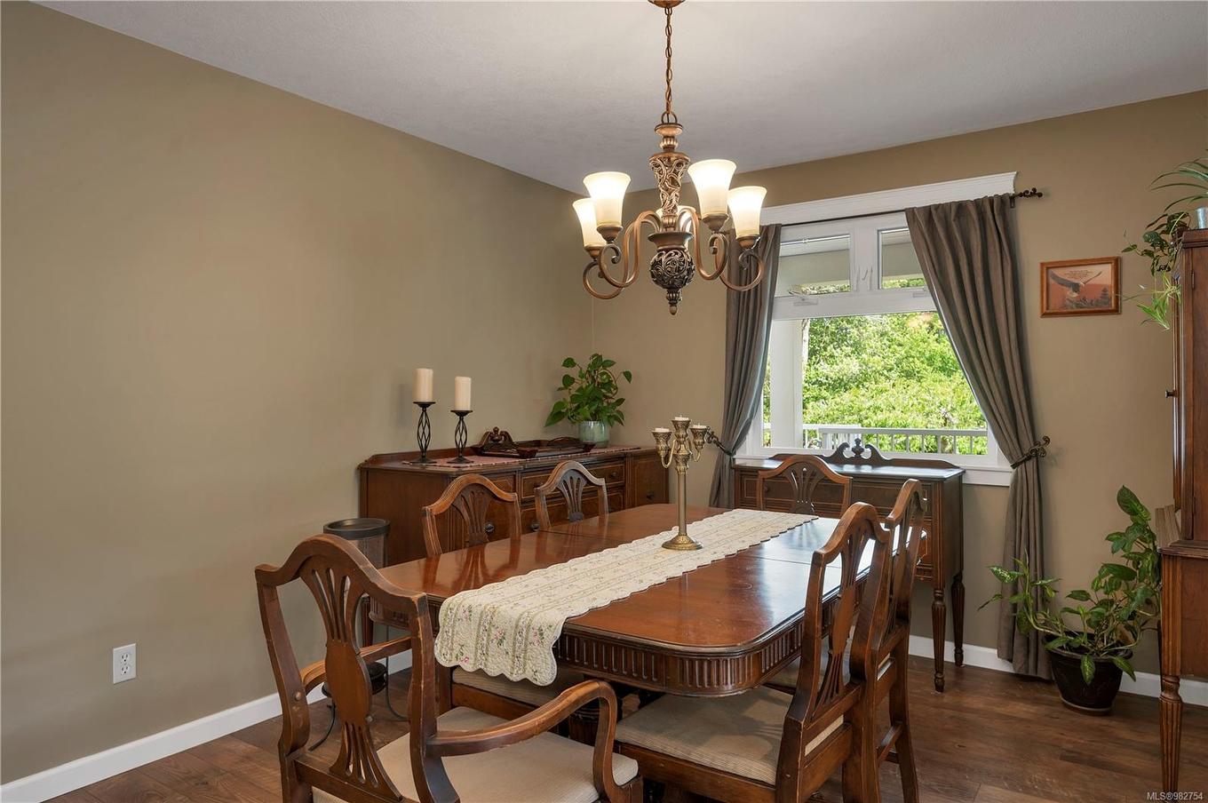 740 Nicholls Rd, Campbell River, BC