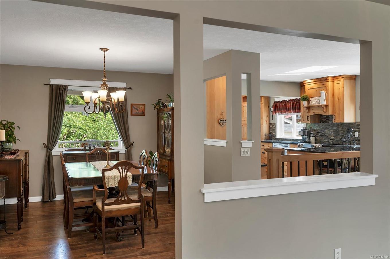 740 Nicholls Rd, Campbell River, BC