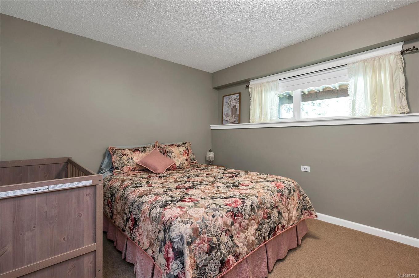 740 Nicholls Rd, Campbell River, BC