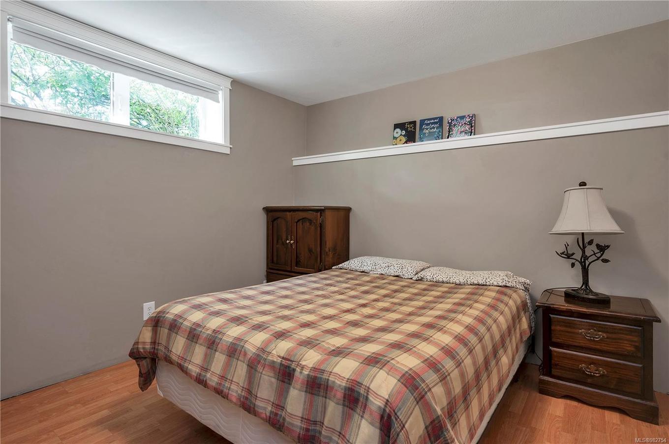 740 Nicholls Rd, Campbell River, BC