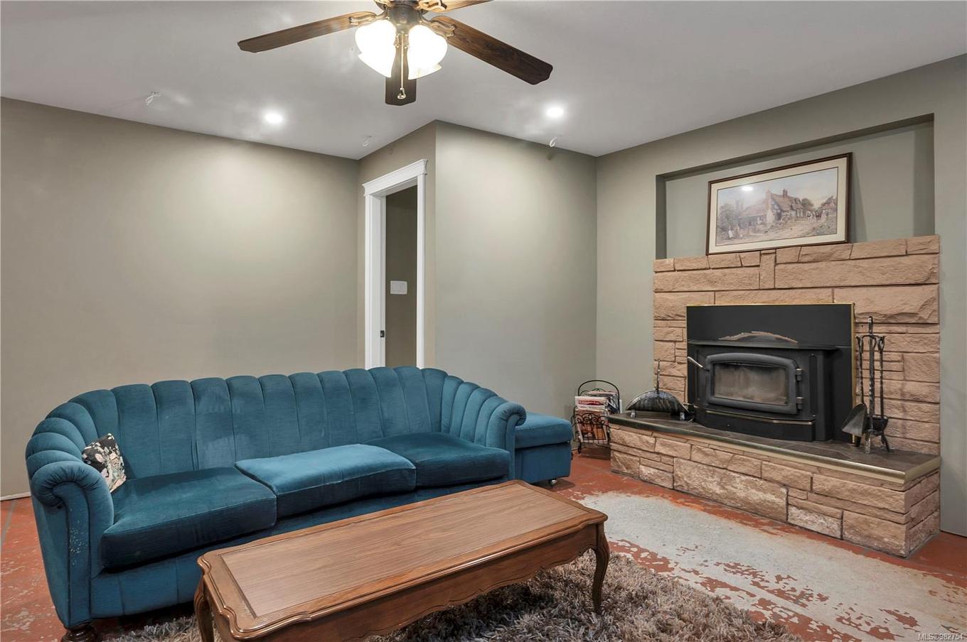 740 Nicholls Rd, Campbell River, BC