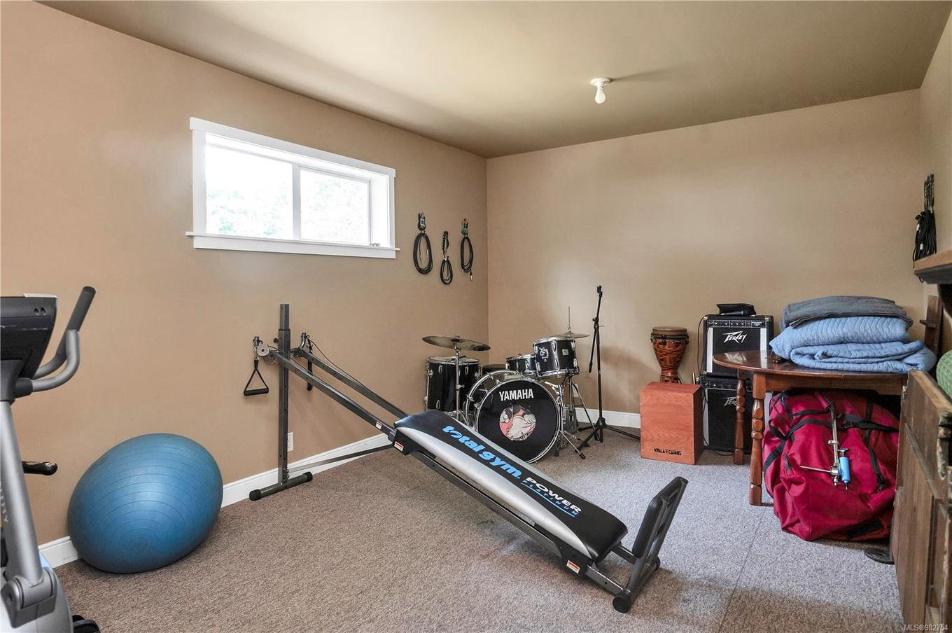 740 Nicholls Rd, Campbell River, BC