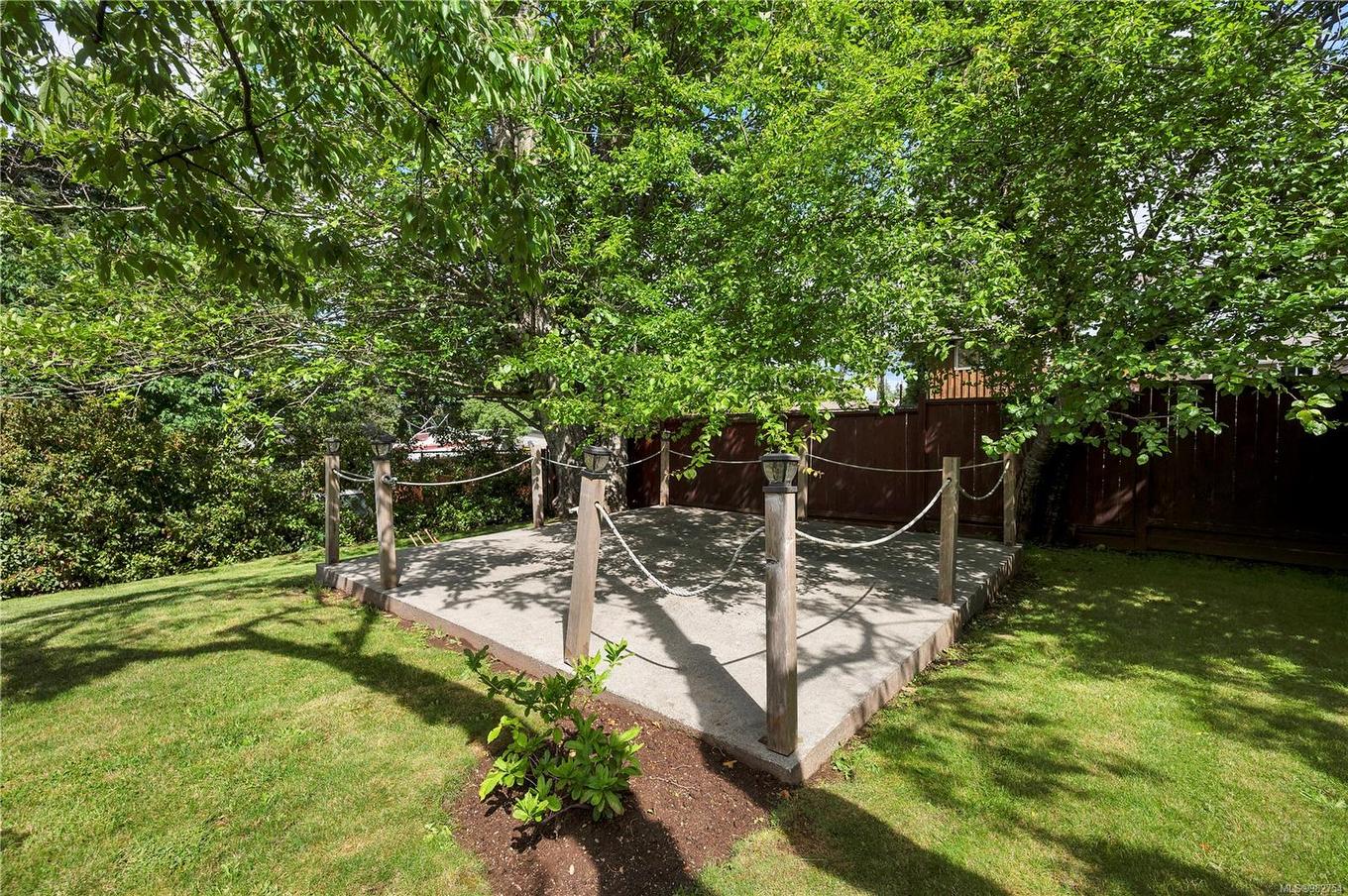 740 Nicholls Rd, Campbell River, BC