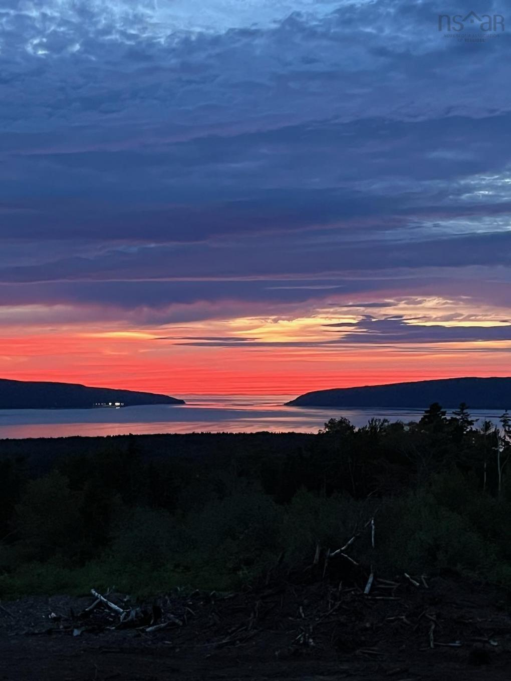 101 Highway, Smiths Cove, NS