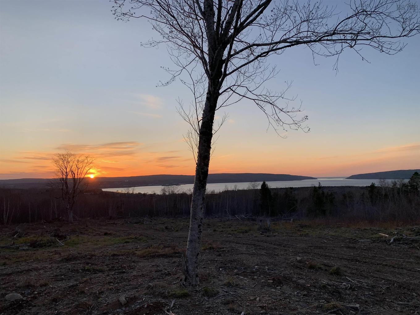 101 Highway, Smiths Cove, NS