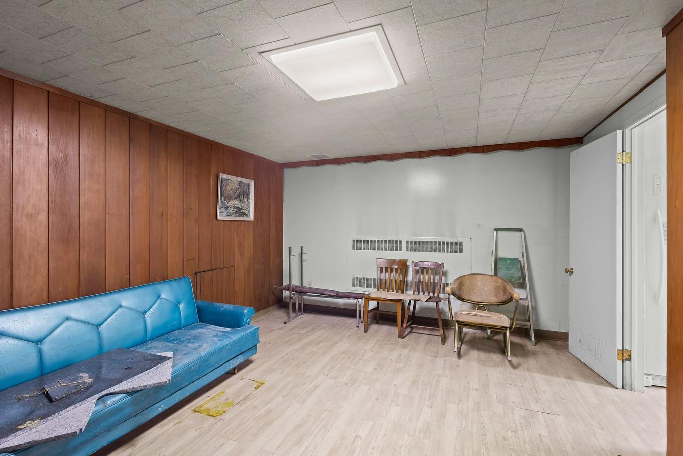 Bureau - 1909 Crois. Surrey, Mont-Royal, QC - Indoor