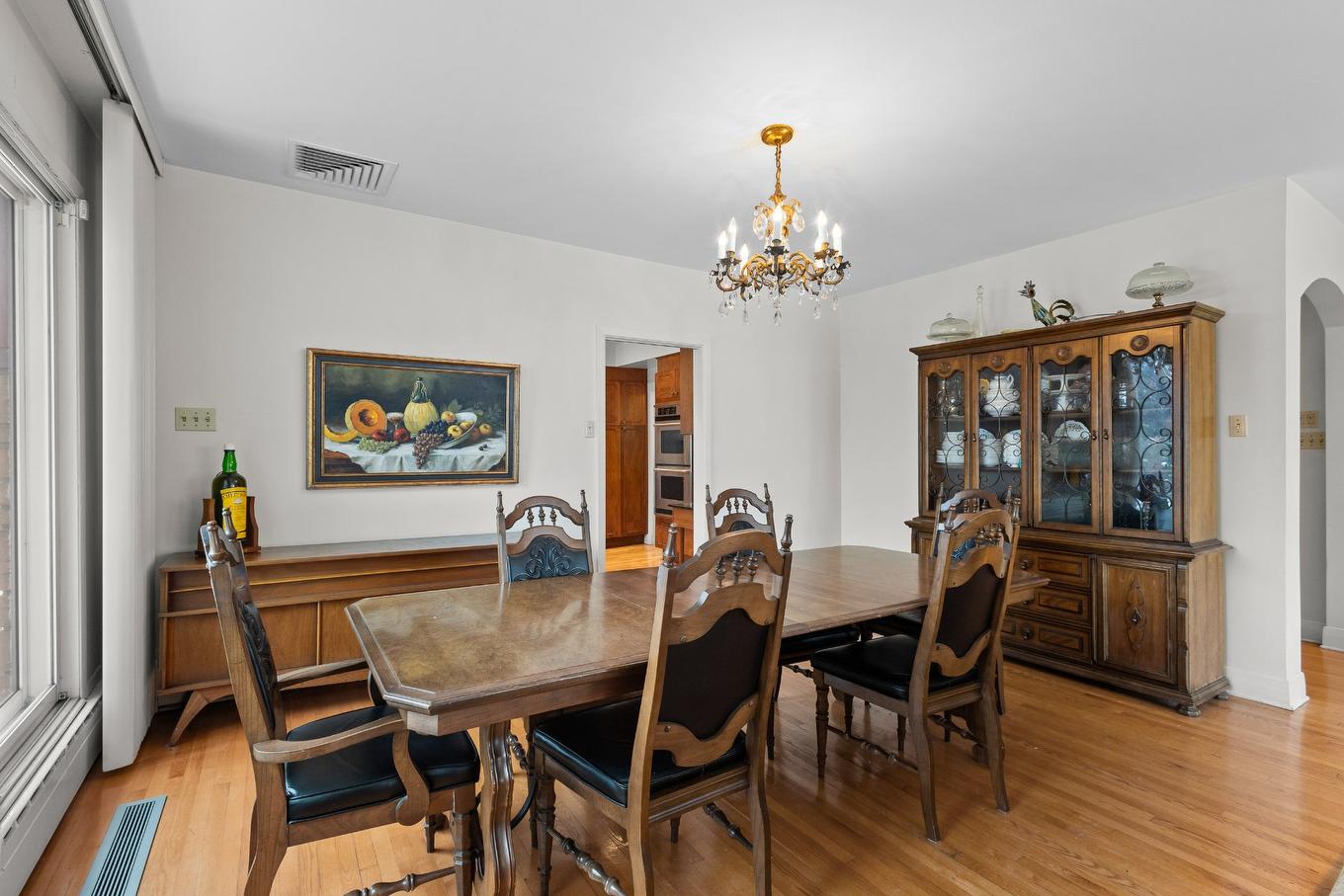 Salle à manger - 1909 Crois. Surrey, Mont-Royal, QC - Indoor Photo Showing Dining Room