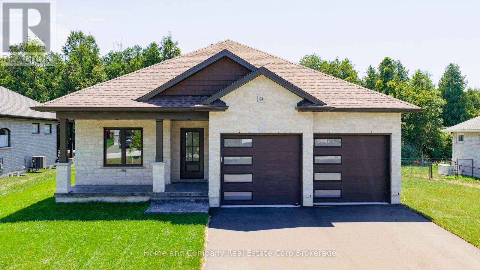 61 Deer Ridge Lane, Bluewater (Bayfield), ON - Outdoor