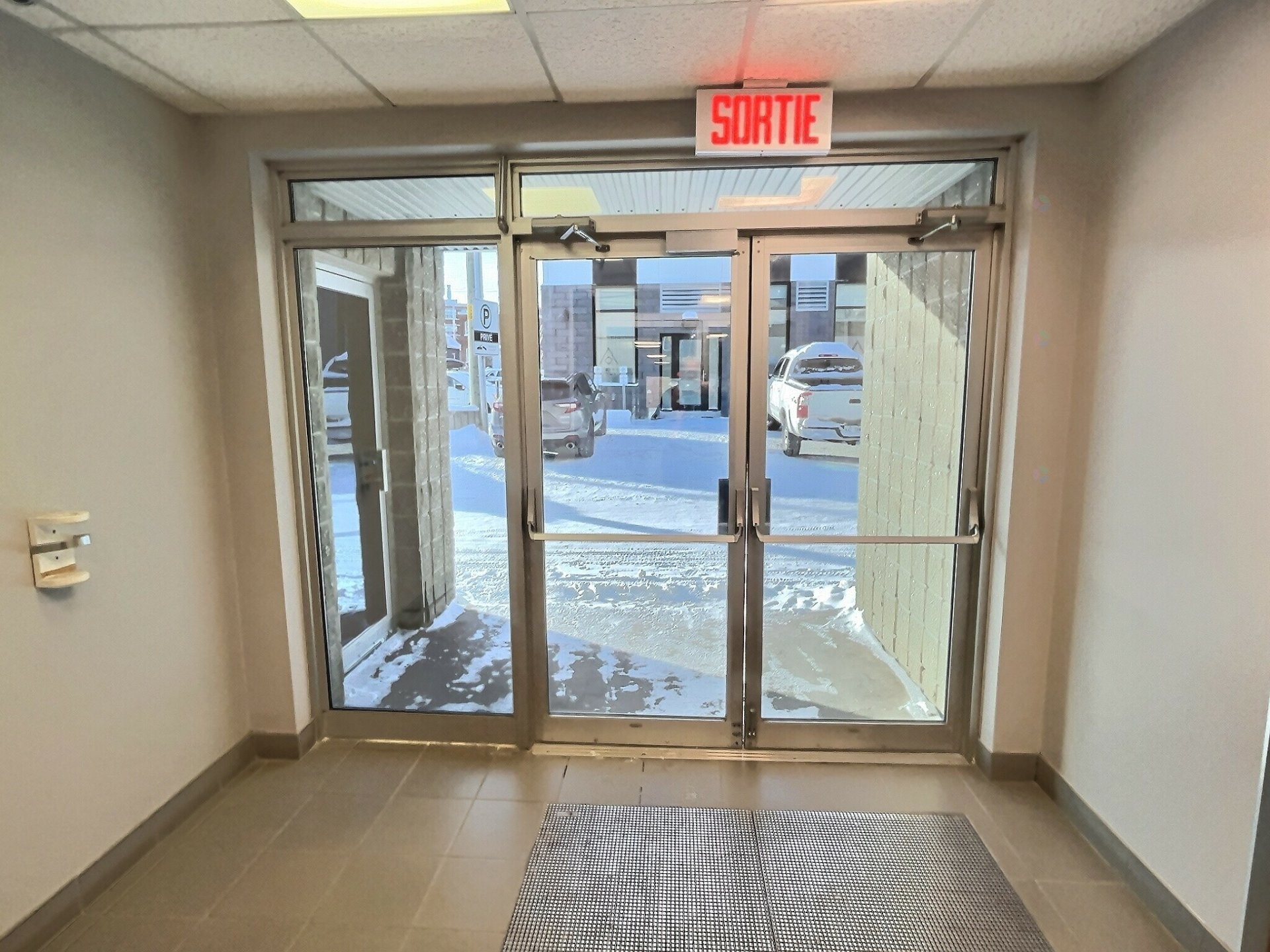 Hall d'entrée/Vestibule - 689Z 3E Avenue, Val-D'Or, QC - Indoor Photo Showing Other Room