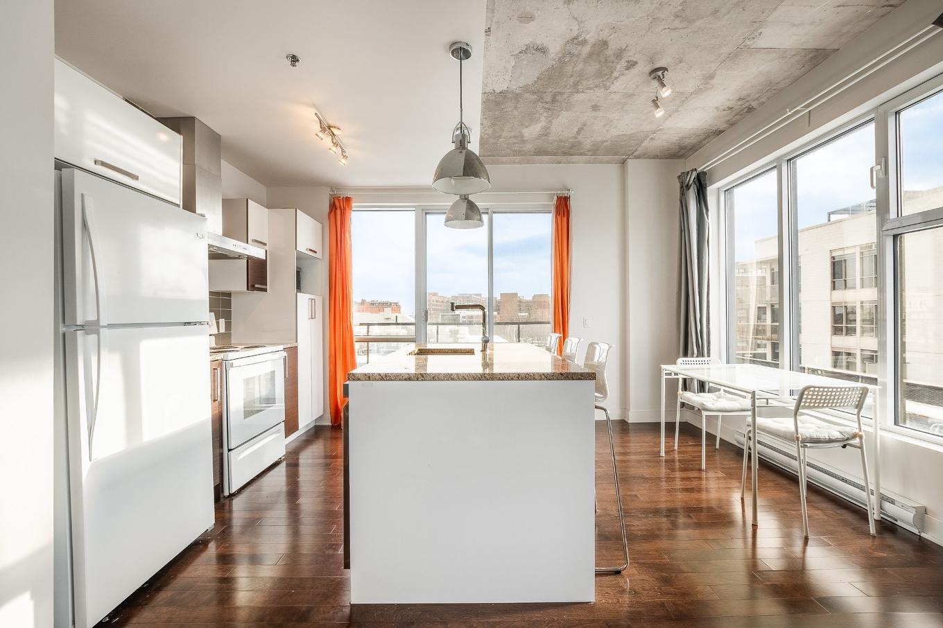 Cuisine - 708-377 Rue Des Seigneurs, Montréal (Le Sud-Ouest), QC - Indoor Photo Showing Kitchen