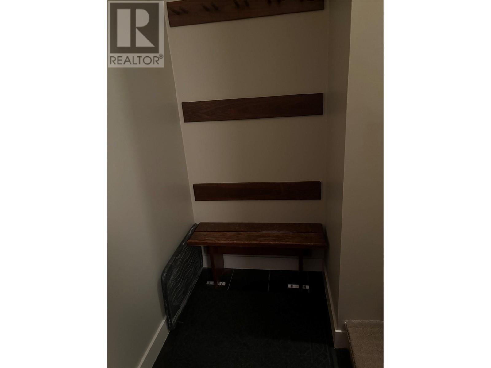 2049 Summit Drive Unit# 314D, Panorama, BC - Indoor Photo Showing Other Room