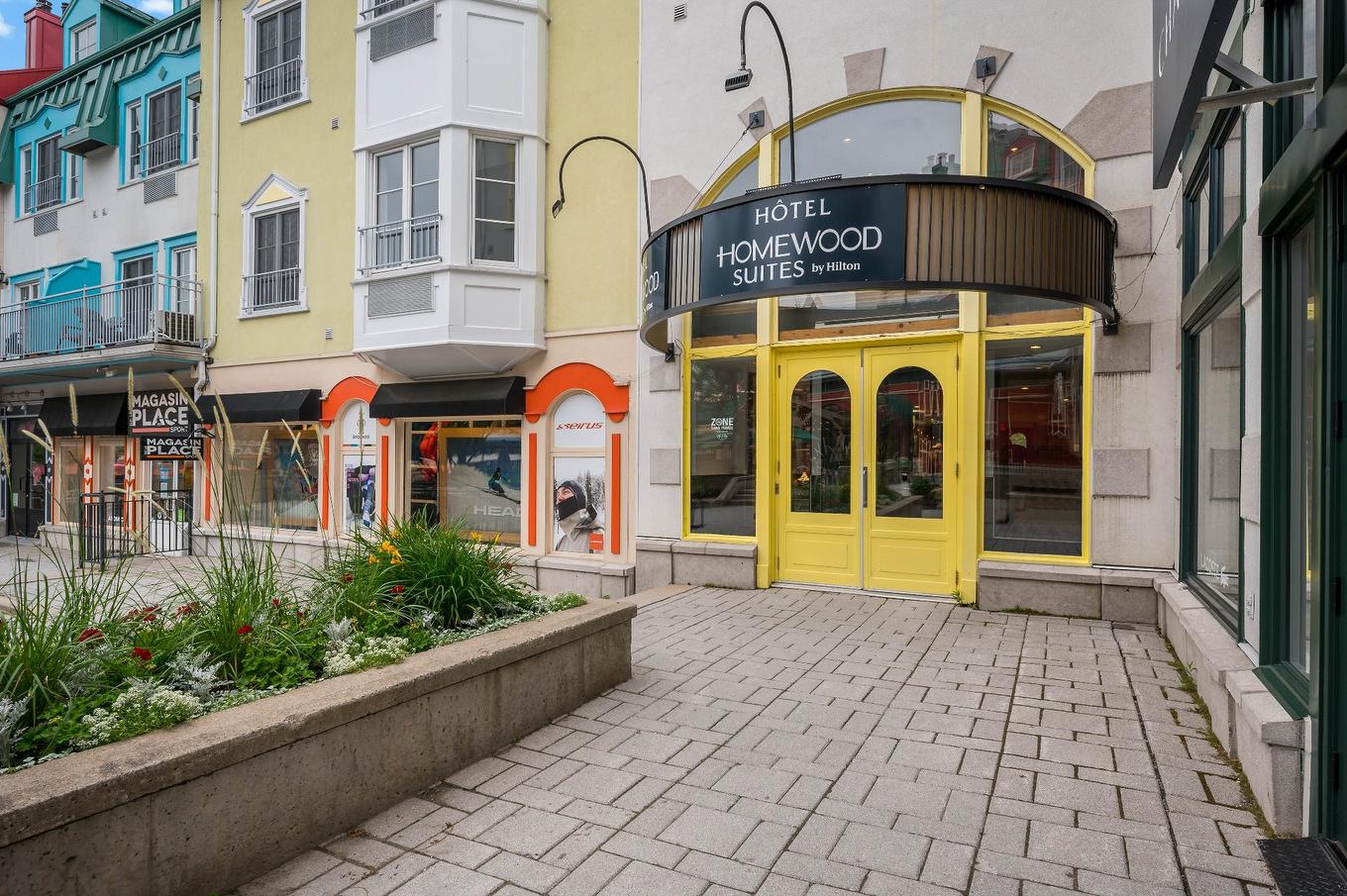 Exterior entrance - 208-3035 Ch. De La Chapelle, Mont-Tremblant, QC - Outdoor With Balcony