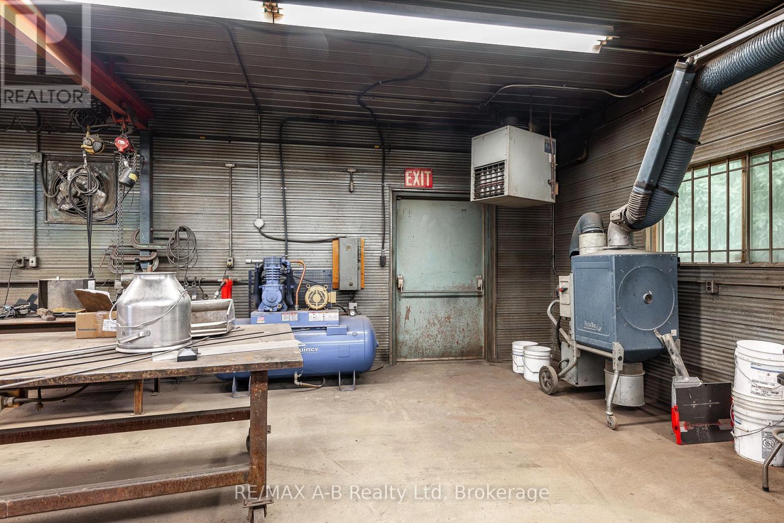 1 Industrial Road, St. Marys, ON