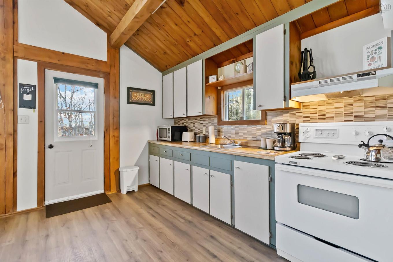 4 11 Beach View Lane, Summerville Centre, NS